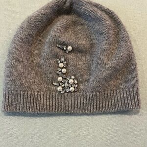 Chic Gray Beanie with Pearl Accents